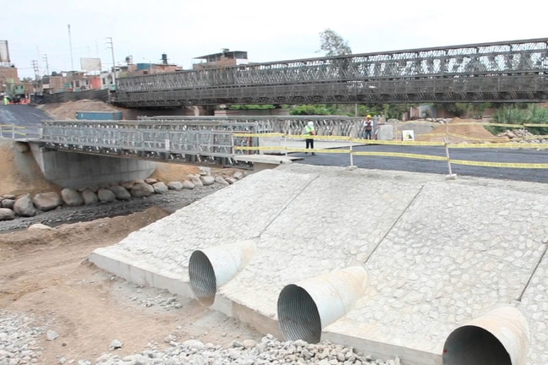 La Libertad: MTC supervisa avance de la reconstrucción del puente Virú